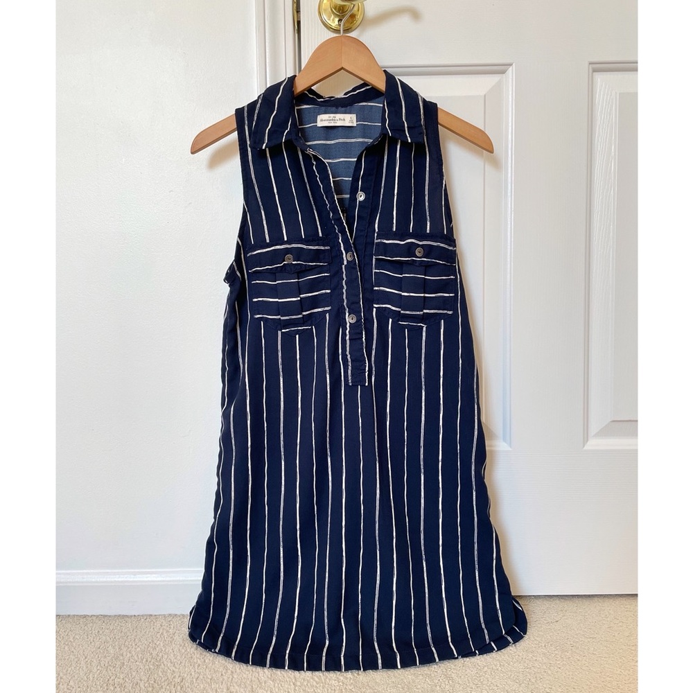 Abercrombie Navy Blue & White Sleeveless Striped Shirtdress Shift Dress - Small